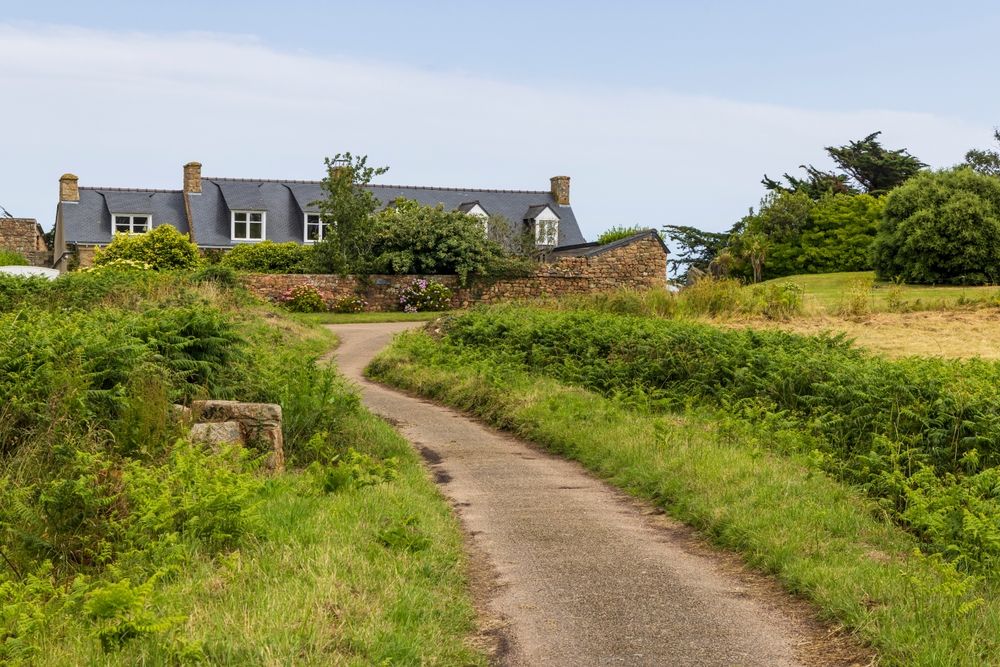 Kostenbeteiligung an der Erhaltung einer Dienstbarkeit und Rechtsschutzdeckung 