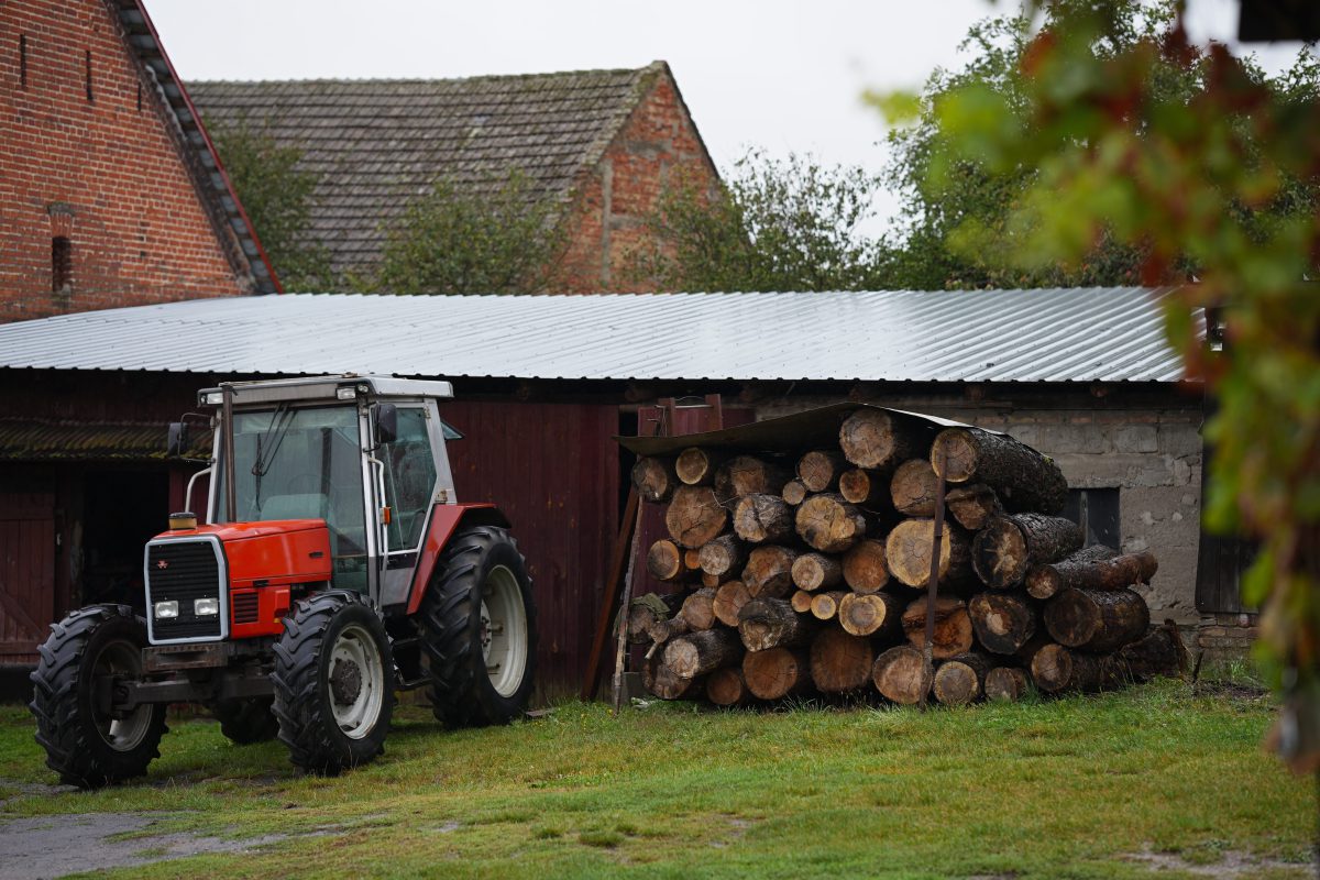 Einbruchdiebstahlversicherung für landwirtschaftliche Maschinen – räumliche Risikobegrenzung durch besondere Bedingungen 