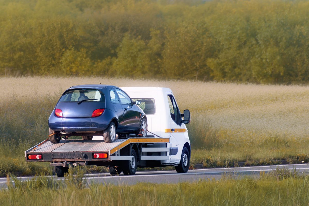 Abschleppschäden im Ausland – Keine mut- oder böswillige Beschädigung in der Kaskoversicherung 